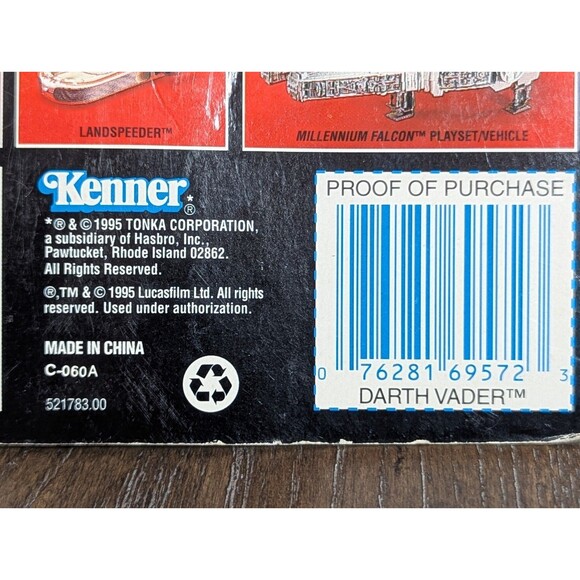 VTG NEW Star Wars Power of the Force Darth Vader Action Figure Kenner 1995 - Picture 5 of 5